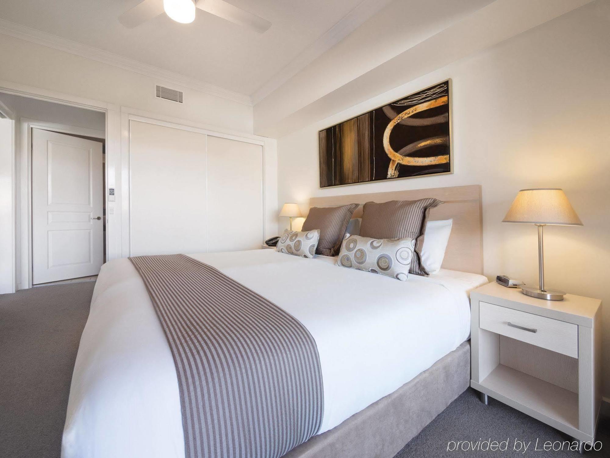 Oaks Brisbane Mews Suites Екстериор снимка