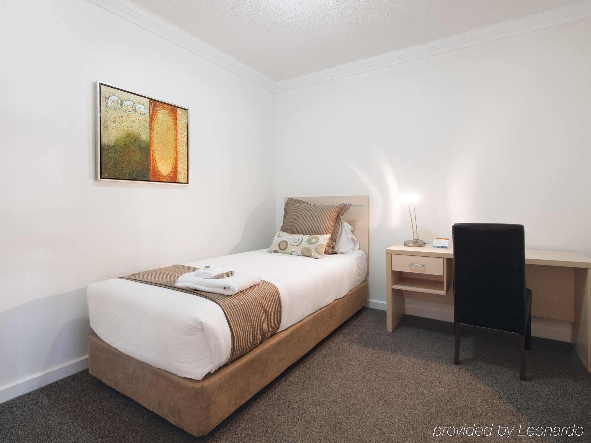 Oaks Brisbane Mews Suites Екстериор снимка